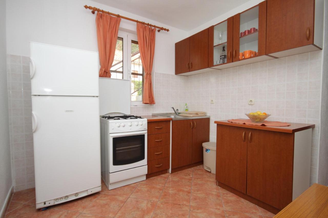 Seaside Secluded Cove Tvrdni Dolac, Hvar - 8703 Apartamento